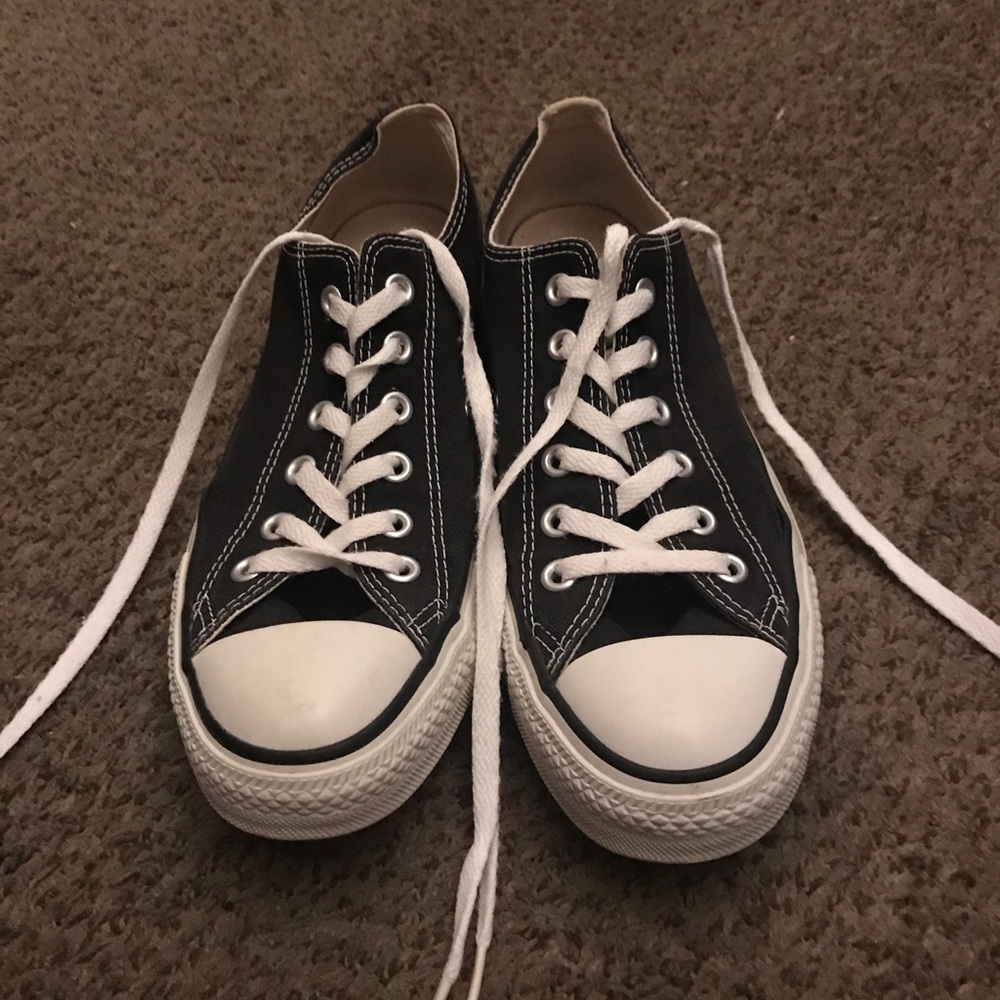 Black converse